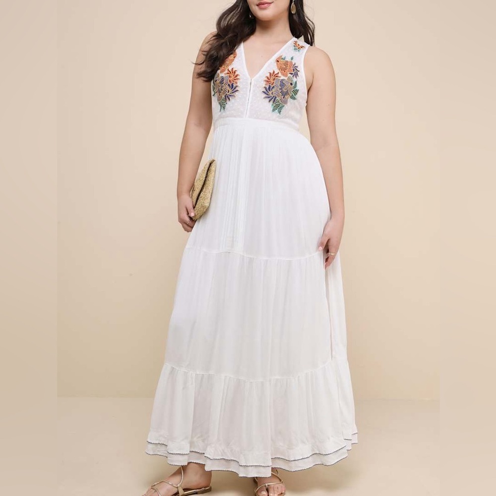 Lulus White Embroidered Maxi Dress with Floral Accent Size XL